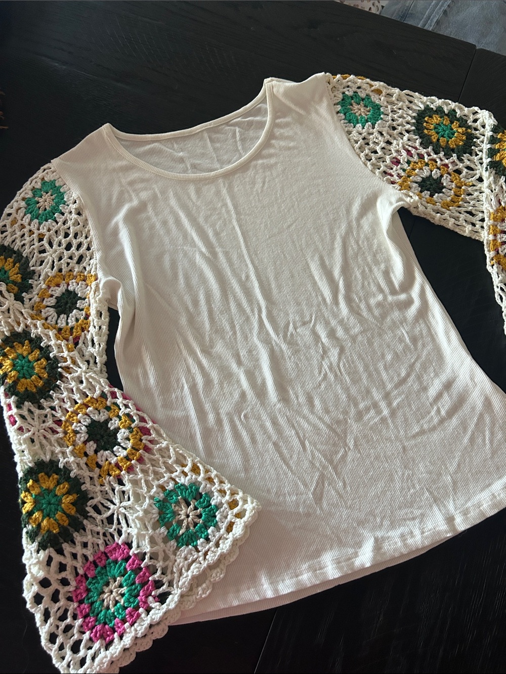 Women’s Cream Crochet-Sleeve Top with Multicolor Accents Size Large